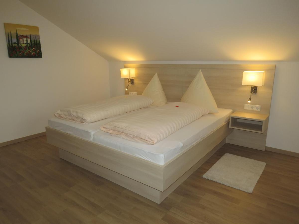 Buechelsteiner Hof Hotel Grattersdorf Ngoại thất bức ảnh