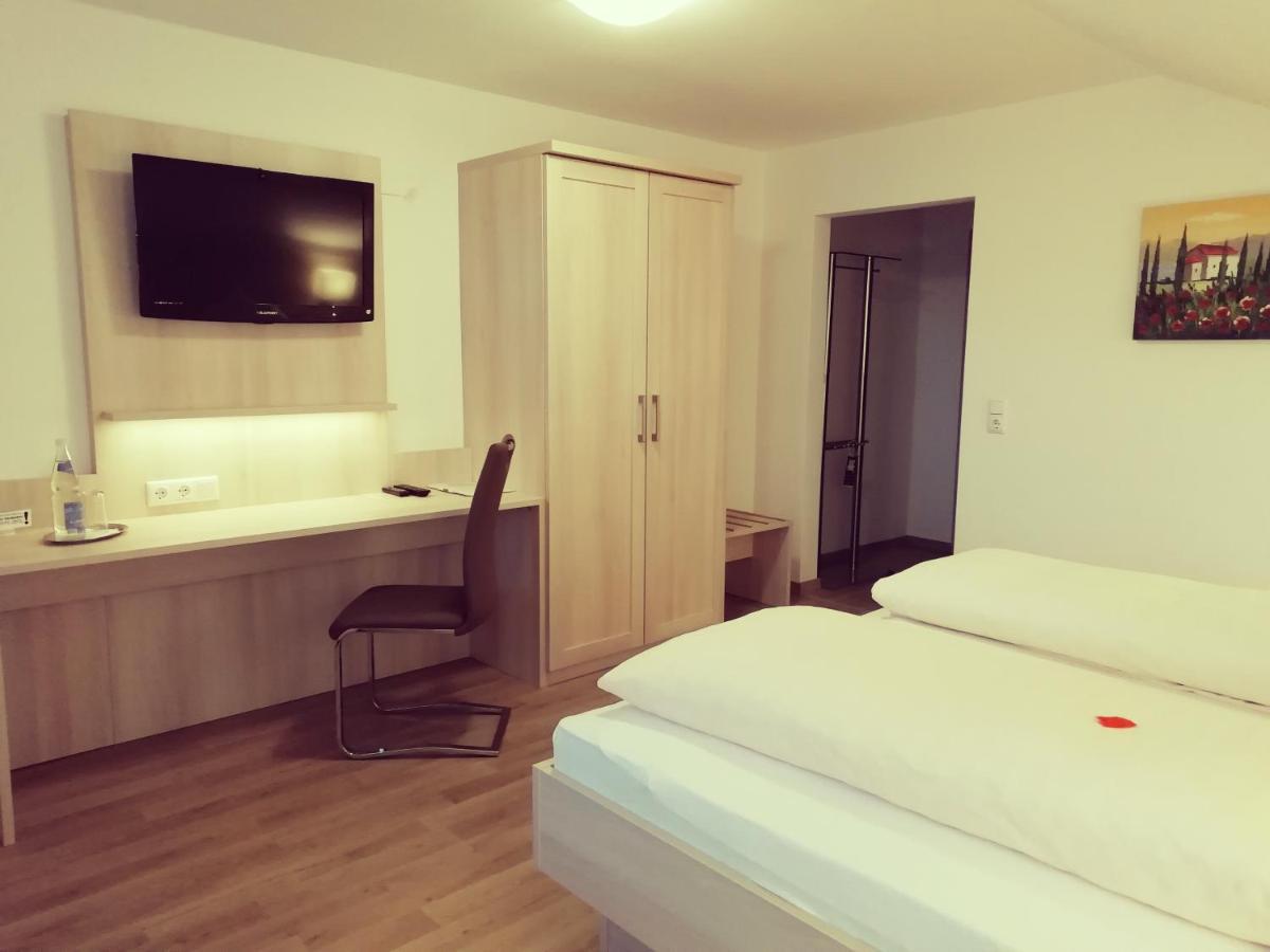 Buechelsteiner Hof Hotel Grattersdorf Ngoại thất bức ảnh